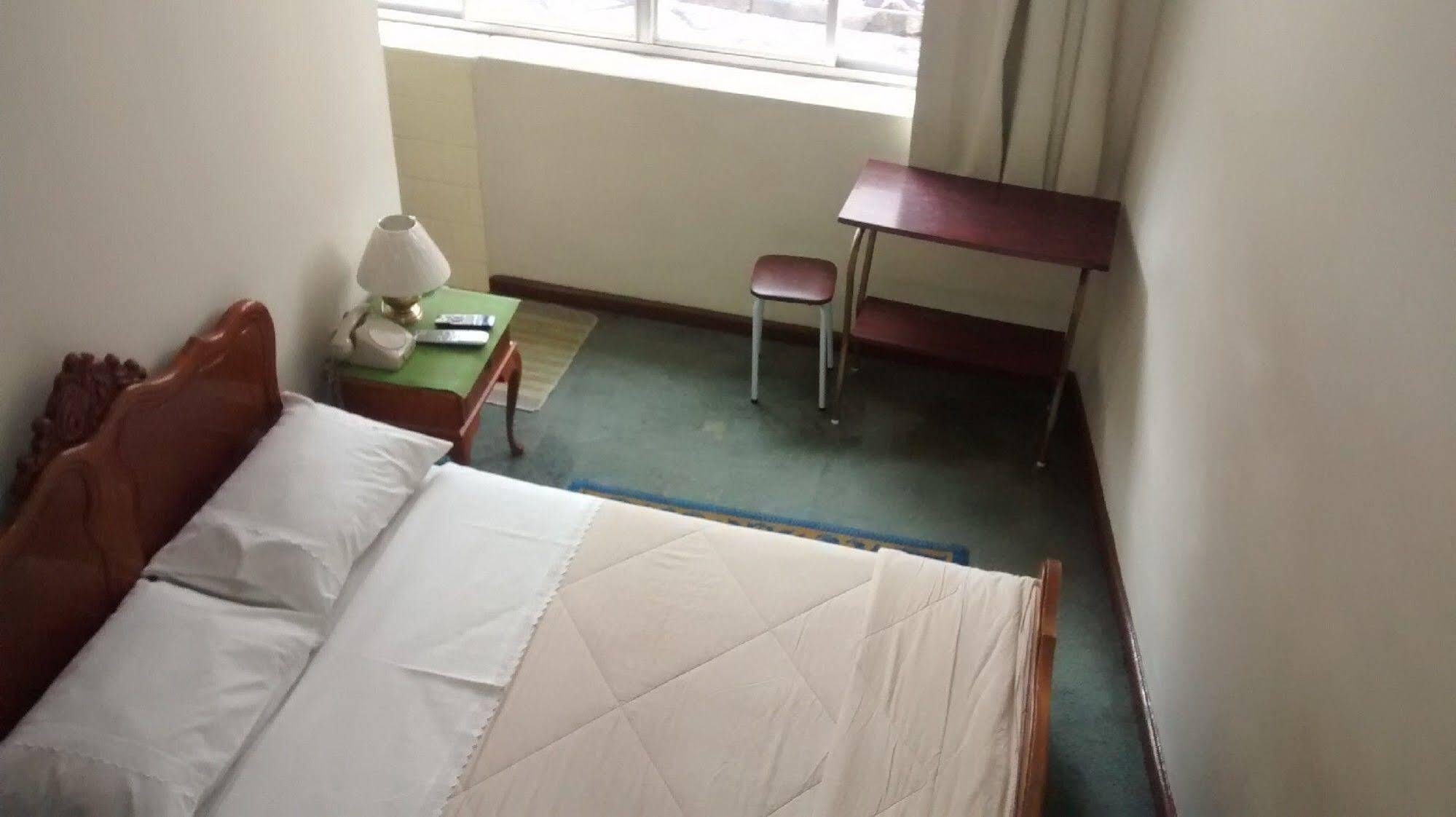 Cervantes Hotel 2*